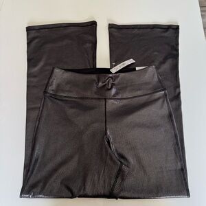 Victoria Secret PINK Flare Leggings